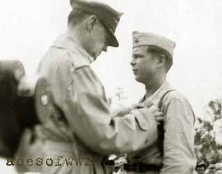 MacArthur pins the MoH on Bong's chest